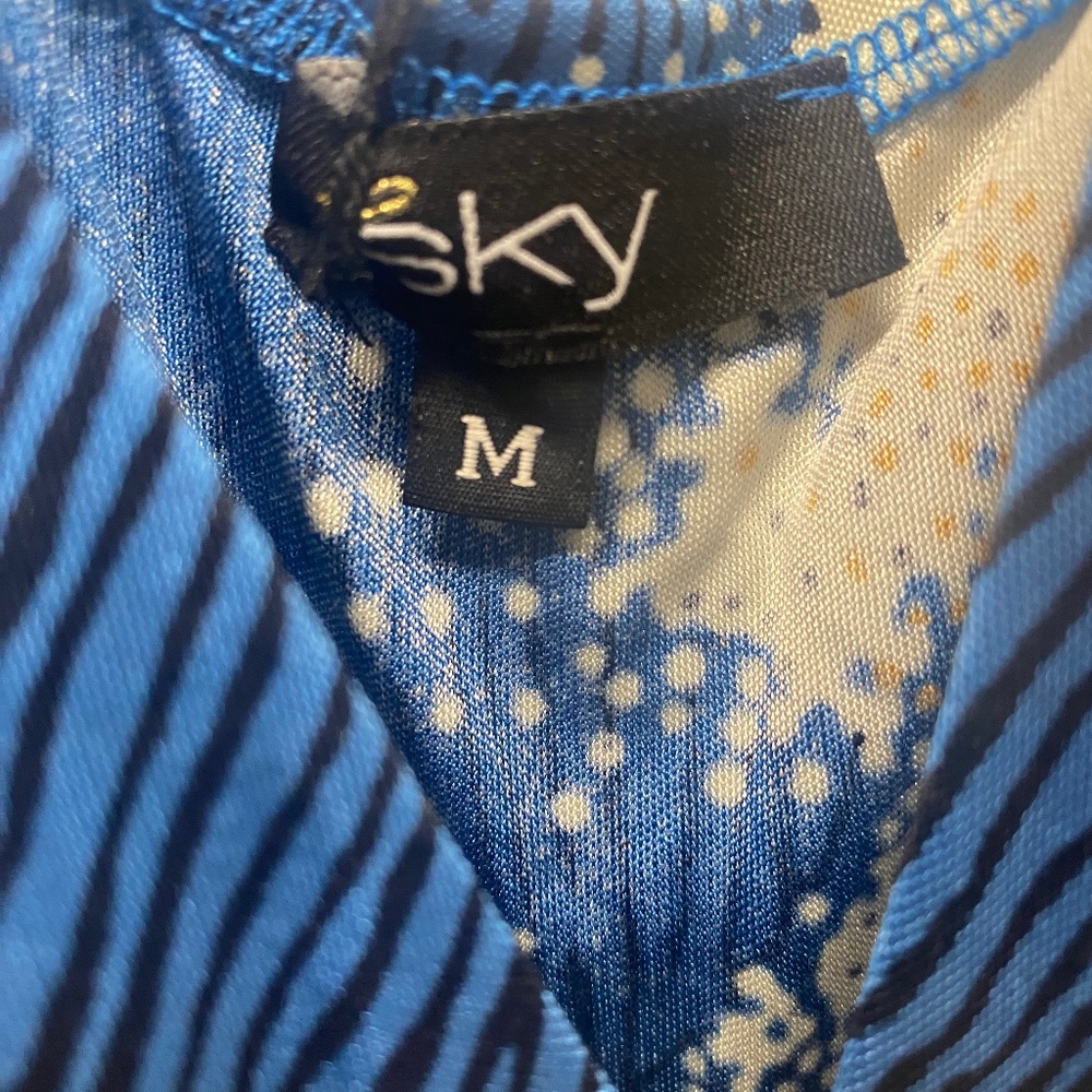 BNWT Sky Mini Halter with rope chain waist Size Medium - Picture 3 of 3